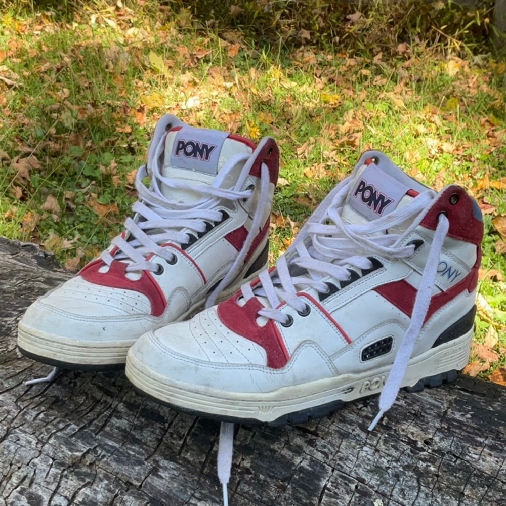 PONY Retro High-Tops in Red and White